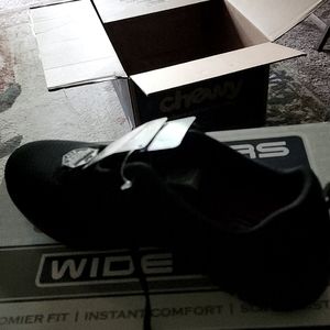 Shoes never worn